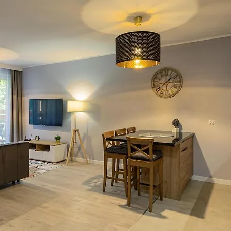 Przytulne Sun Seasons 24 Z Pięknym Widokiem W Szklarskiej Porębie By Renters Szklarska Poręba