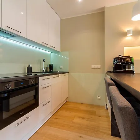 Przytulne Sun Seasons 24 Z Pieknym Widokiem W Szklarskiej Porebie By Renters Apartment