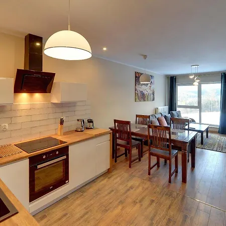 Apartment Przytulne Apartamenty Sun Seasons 24 Z Pieknym Widokiem W Szklarskiej Porebie By Noclegi Renters
